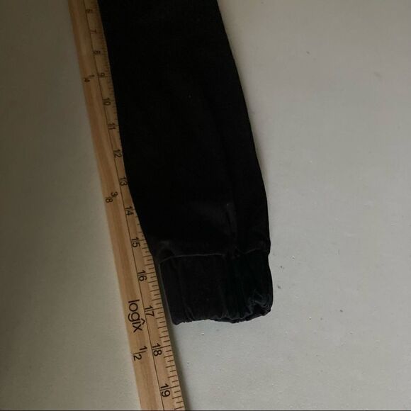 FOREVER 21 Women’s Hooded Jacket Black Size Medium - Picture 6 of 10